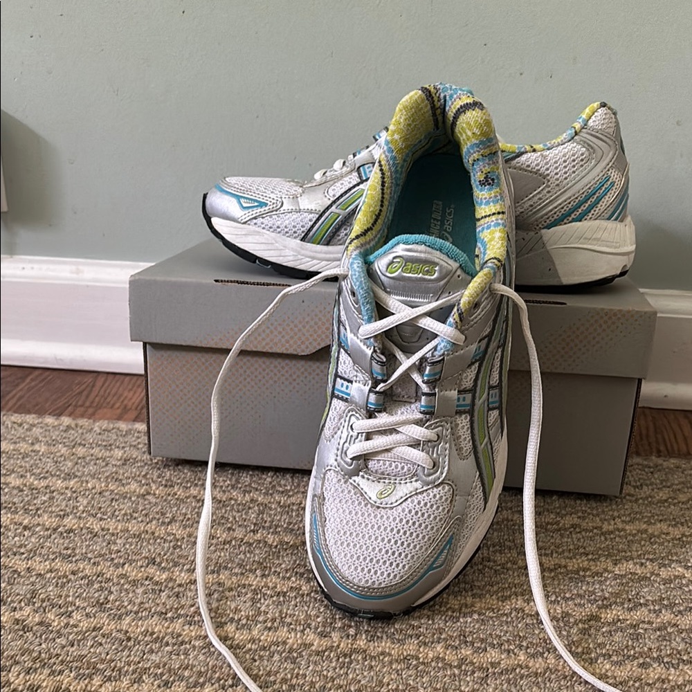 ASICS White and Teal Athletic Sneakers